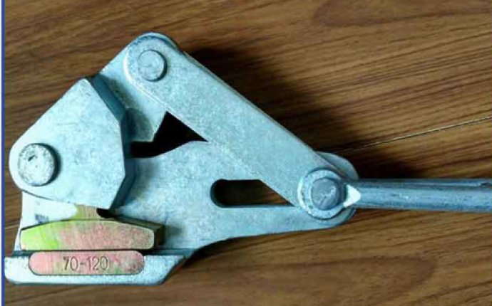 CAREFULLYSELECTED MATERIALS