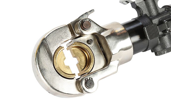 MATERIALES CUIDADOSAMENTE SELECCIONADOS