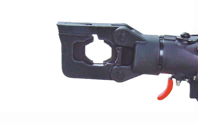 Hard and sharp blade.